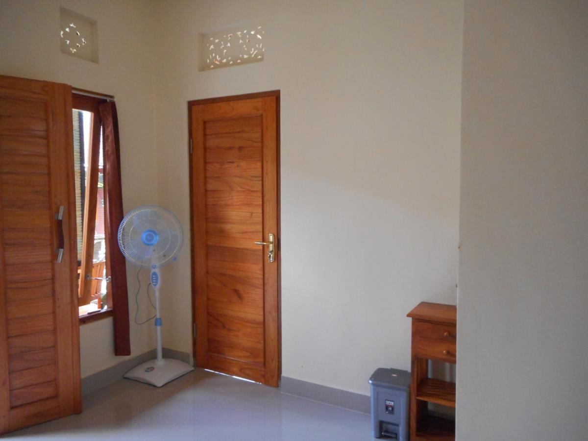 Eko Homestay 시데멘 외부 사진