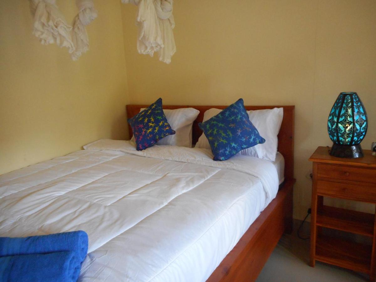 Eko Homestay 시데멘 외부 사진